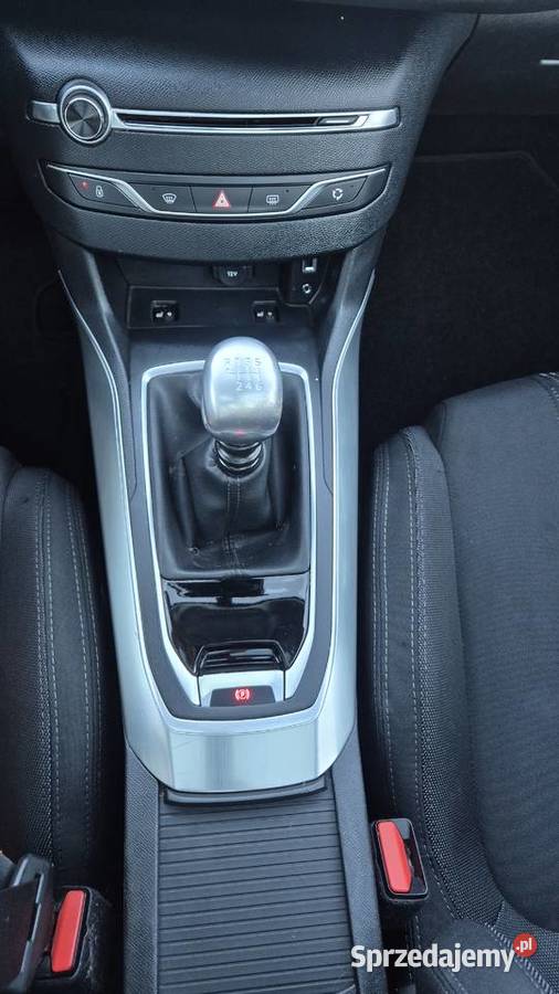 PEUGEOT 308 12 131 OPŁACONY bogata wersja Rzeszów