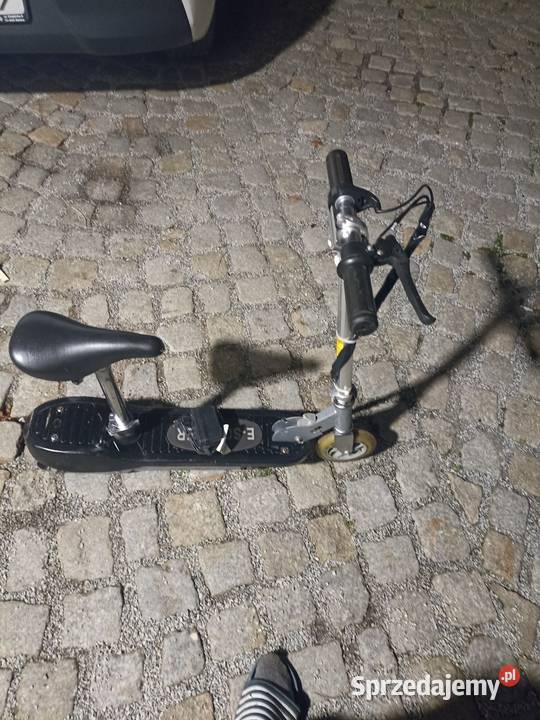 Hulajnoga elektryczna e scooter wielkopolskie Dzierzążenko