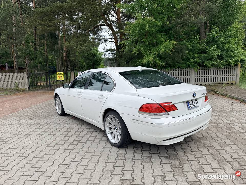 BMW 750i V8 48 367 2007 Biały Niski przebieg Seria 7 Częstochowa sprzedam