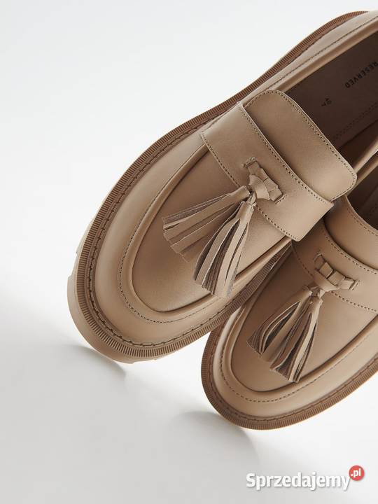 Buty Reserved 39 beżowe skóra loafersy mokasyny inna Szczecin