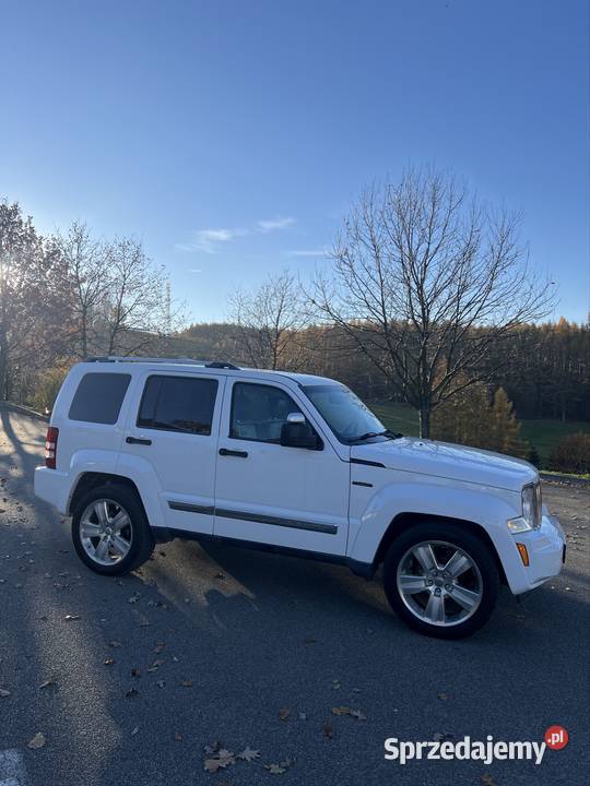 Jeep Liberty 37 Limited Jet Edition 2012 V6 210 nieuszkodzony Liberty Motoryzacja sprzedam