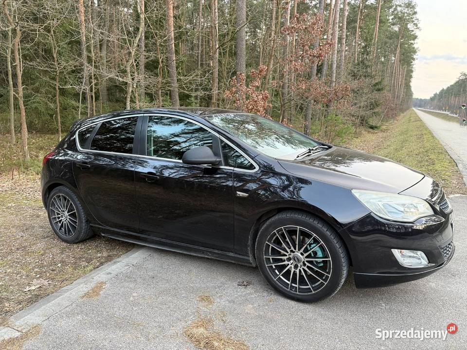 Opel Astra J Skierniewice