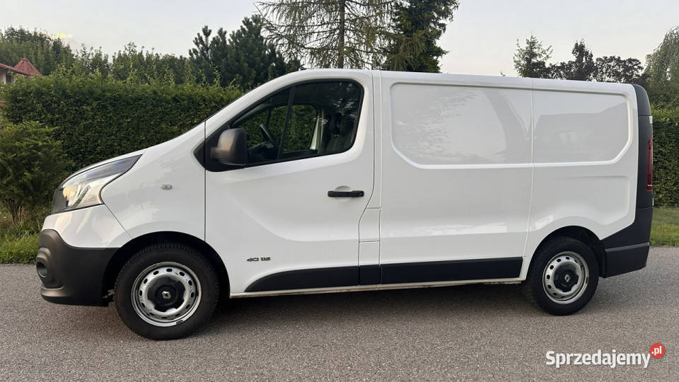 Renault Trafic Renault TRAFIC H1L1 wersja bluetooth Słomniki