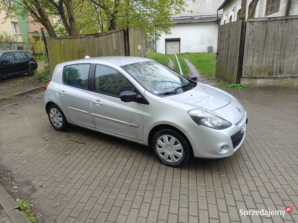 Reno Clio 15 oszczędne autko