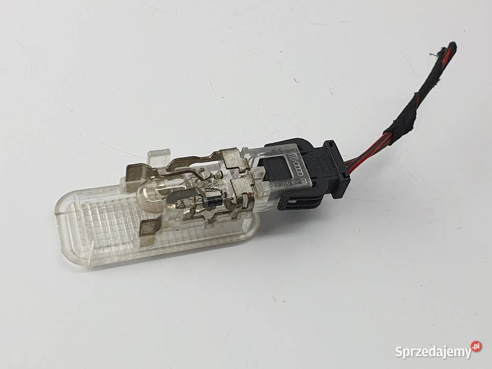 Lampka Oswietlenia Wnetrza Skoda Fabia I Sat Wyposażenie wnętrza Łódź sprzedam