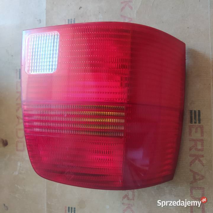 Lampa lewa prawa tył VW passat B5 kombi osobowe Sokołów Podlaski