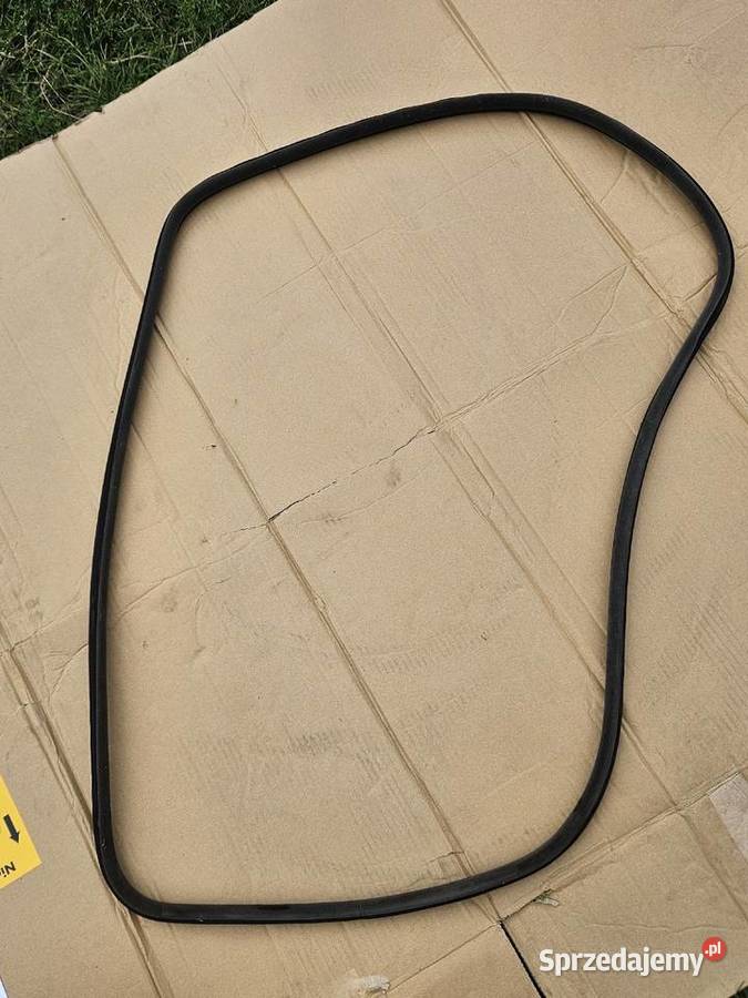 Uszczelka drzwi tylnych Bmw e32 Lewa prawa osobowe Lublin sprzedam