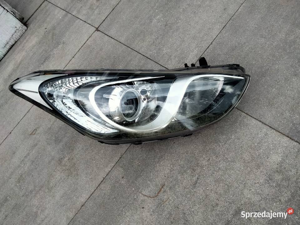 HYUNDAI I30 1215 lampa reflektor prawy przod Lampy przednie lubelskie