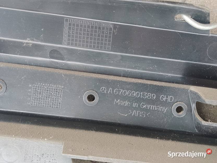 6706981189 Atrapa przednia grill Vario 609 711 Olsztyn sprzedam