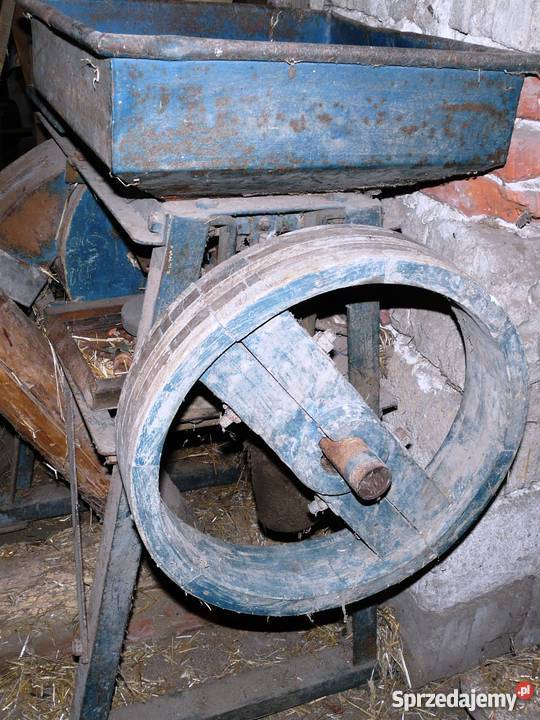 Śrutownik kamienny do zboża stary Donaborów