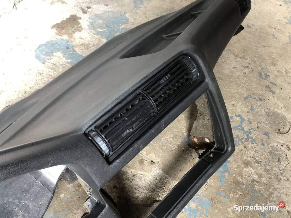 e30 bmw fotel deska rozdzielcza kokpit kanapa Toruń