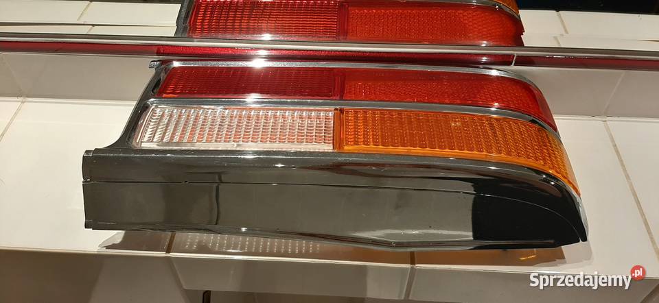 Klosz Lampy tylnej lewej BMW 1600 2000 E8 ładna mazowieckie Mińsk Mazowiecki