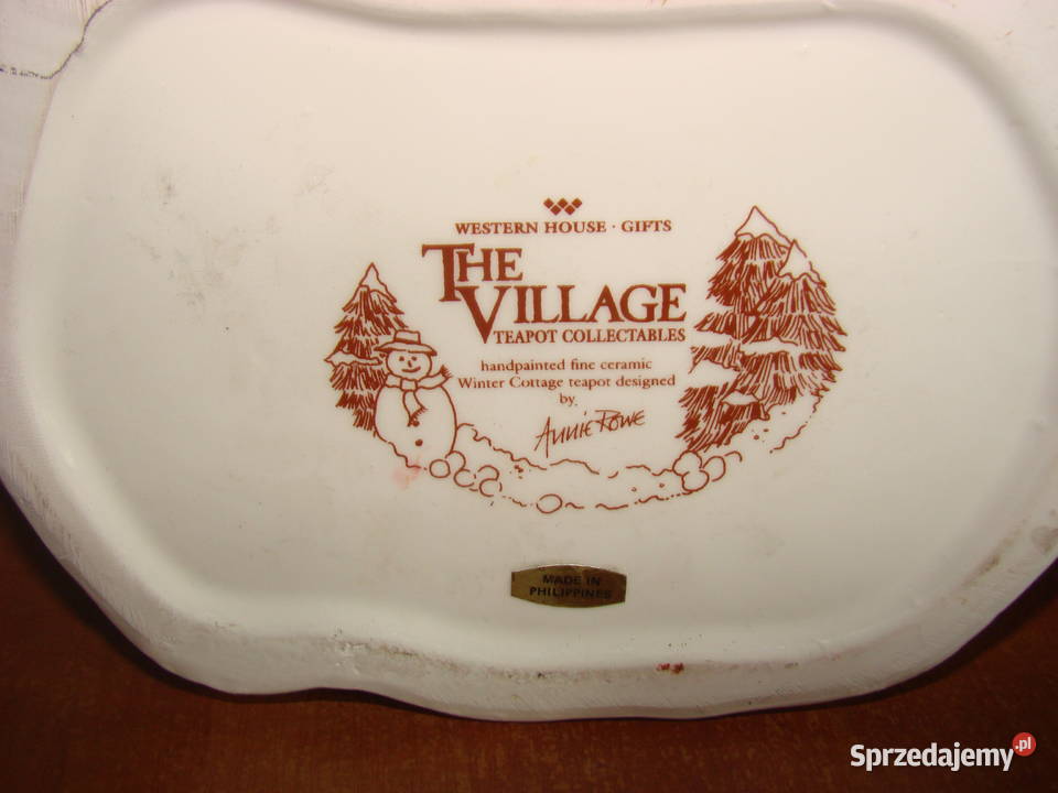 czajniczek Western Union THE VILLAGE Pruszcz Gdański