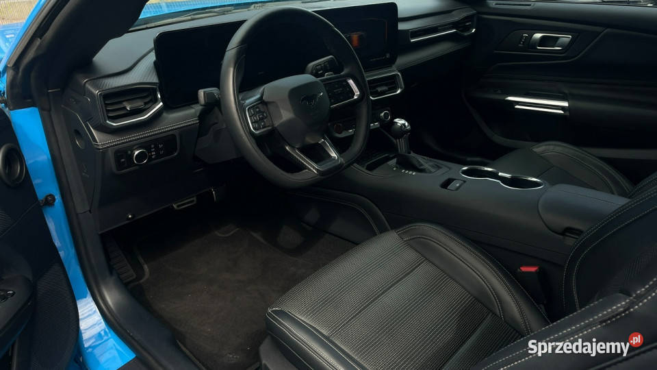 Ford Mustang 50 V8 480 nowy Przed 3300 GT isofix Gdynia