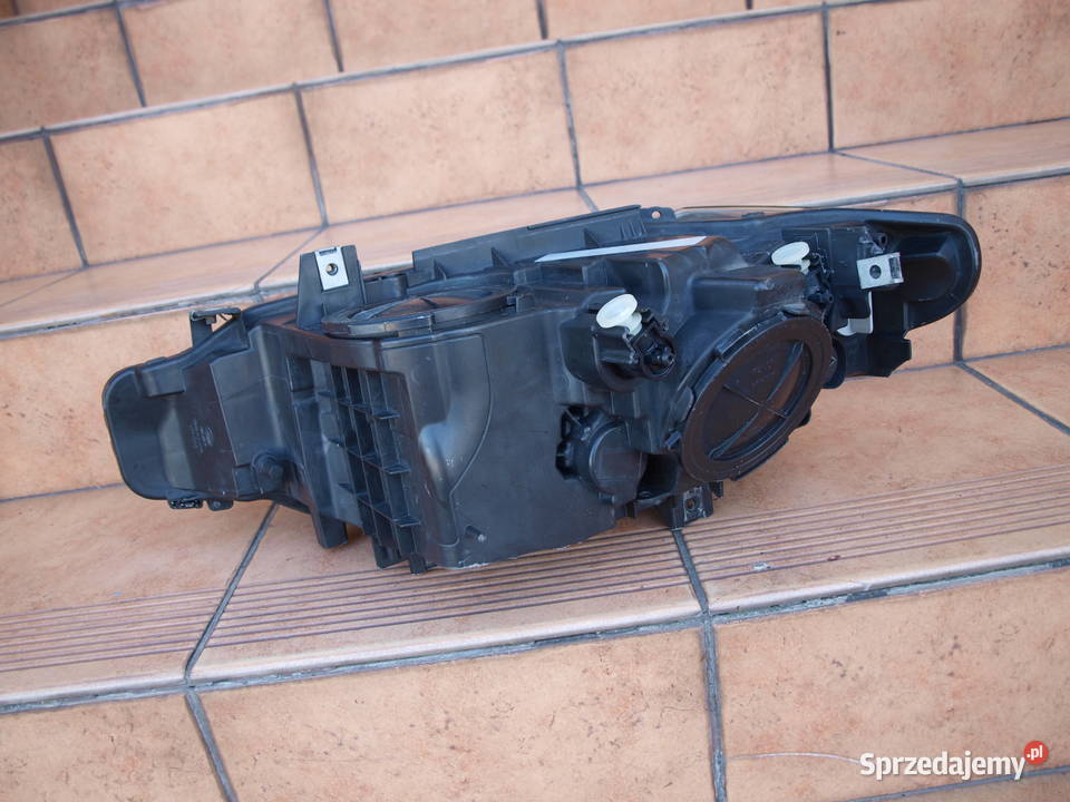 BMW 3 F30 F31 lampa prawa przód zwykła 2012 Kalisz