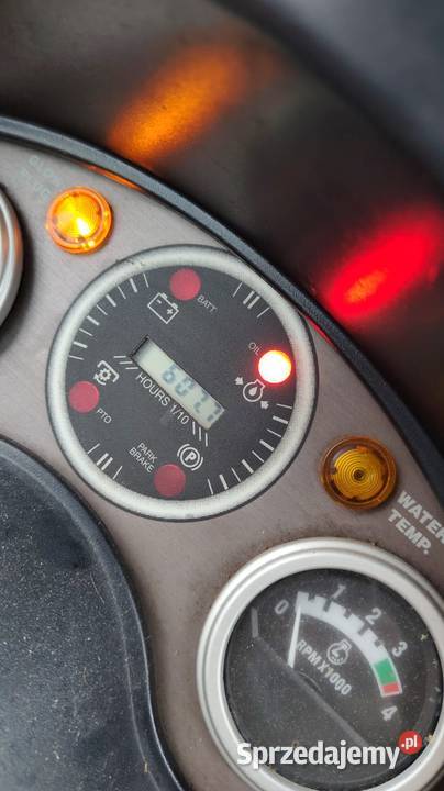 Massey Ferguson ciągnik komunalny 30 koni