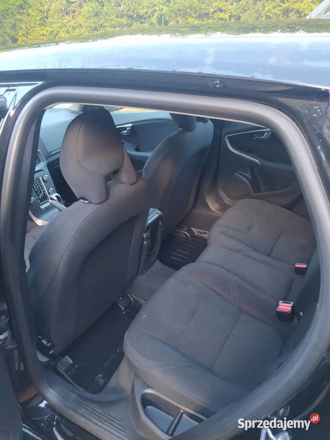 Sprzedam Volvo V40 D3 150 EKinetic Białystok