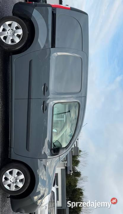 Kangoo 3 miejscowe skrzynia 6 biegowa Jelcz-Laskowice