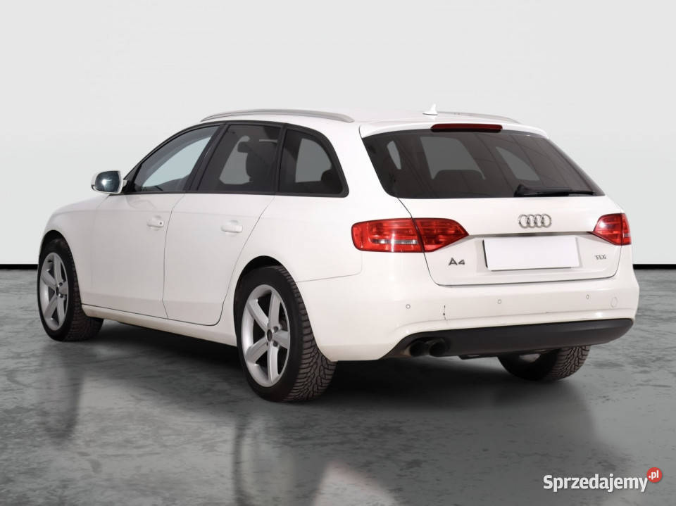 Audi A4 20 TDI nawigacja