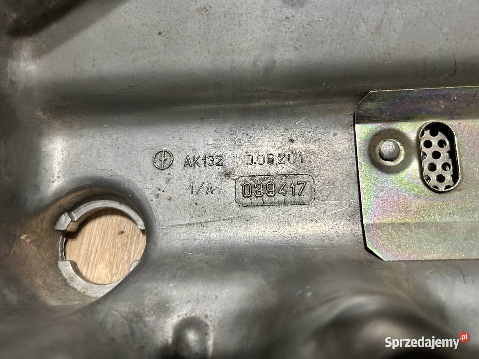 NOWA pokrywa głowicy zaworów Polonez oryginał Warszawa sprzedam