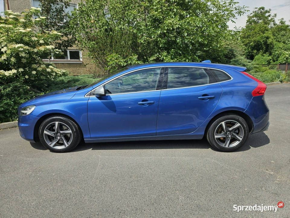 Volvo V40 20 benzyna RDesign 100 Fabryczny łódzkie Opoczno
