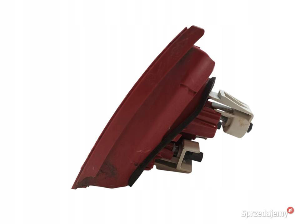 LAMPA TYŁ W KLAPĘ PRAWA 8T0945094C Audi A5 I Lampy tylne sprzedam