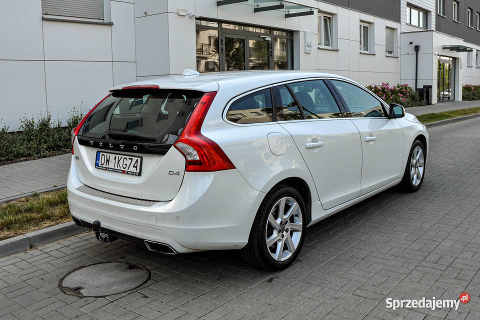 Volvo V60 20D 181 Lift 2015 r Wrocław sprzedam