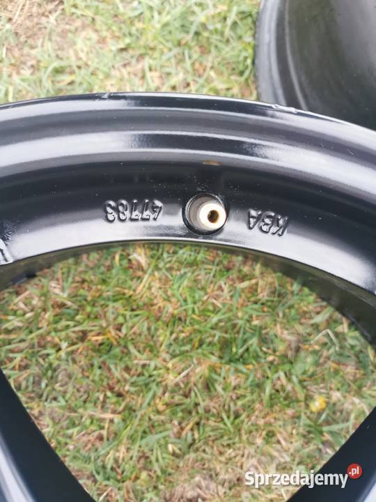 Felgi Dezent 17 rozstaw 5x1143 Radom