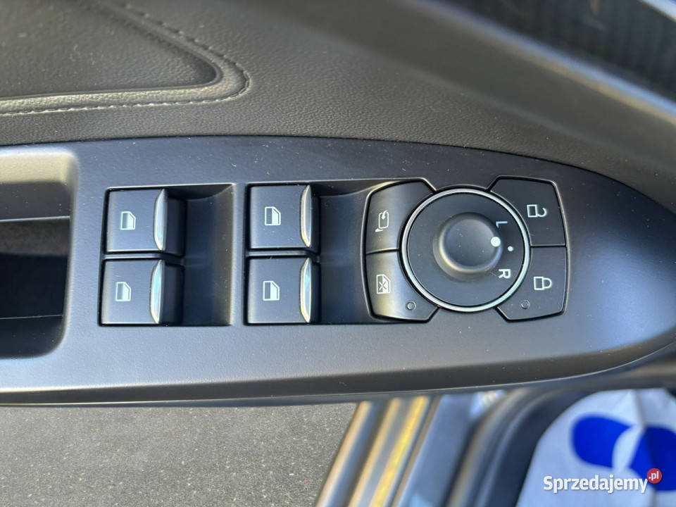 Ford Focus 10 EcoBoost mHEV STLine X Z Polskiego światła przeciwmgielne Warszawa sprzedam