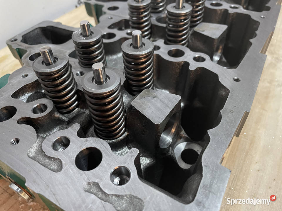 Deutz TCD2013L64V TCD2013L064V TCD2013 głowica Jastrzębniki sprzedam