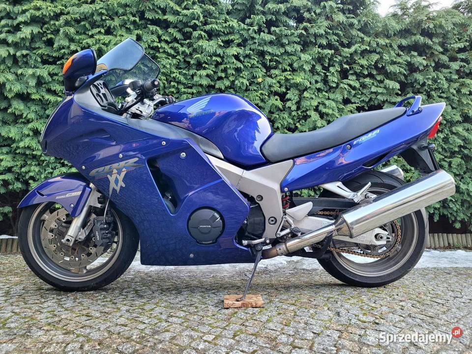 Sprzedam Hondę CBR 1100XX Super Blackbird Stan Zielona Góra