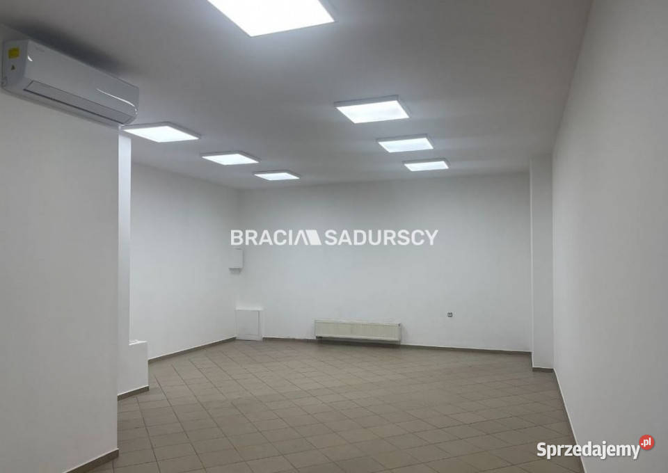 sprzedaży lokalu 628m2 Kraków