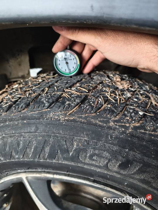 Felgi 16 5 x 1143 z oponami zimowymi nexen Dobroszyce