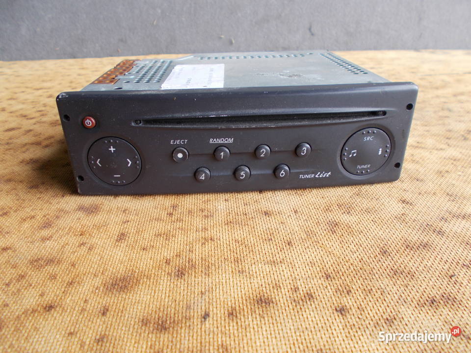 renault LAGUNA 2 02r 18 16v radio 2607 osobowe