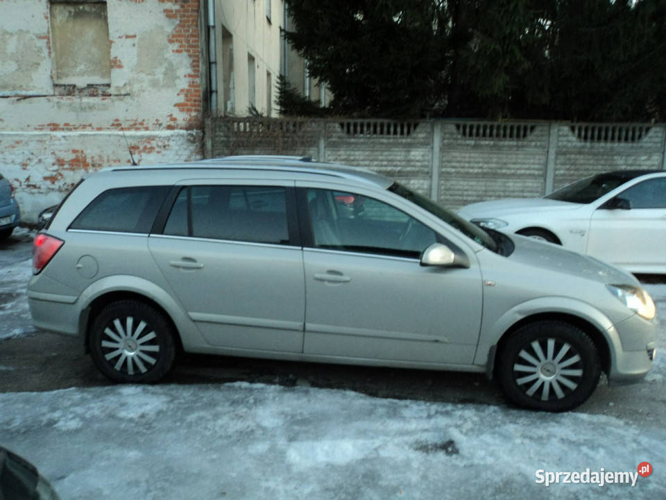Opel Astra sprzedam ładnego OPLA ASTRE STATION Lublin