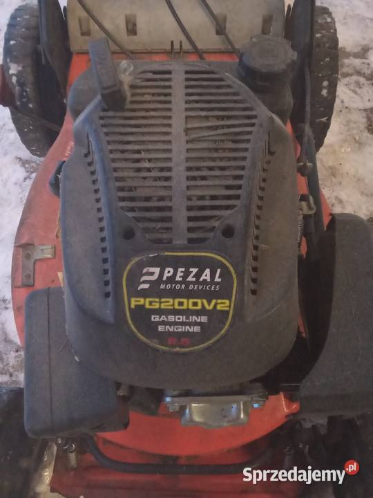 Kosiarka pezel do remontu na Części Kosiarki spalinowe Białystok