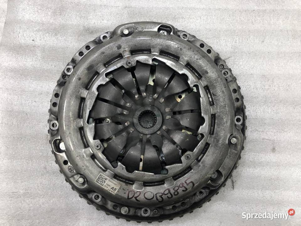 SPRZĘGŁO KOMPLETNE 302053062R DACIA DUSTER II 12 osobowe