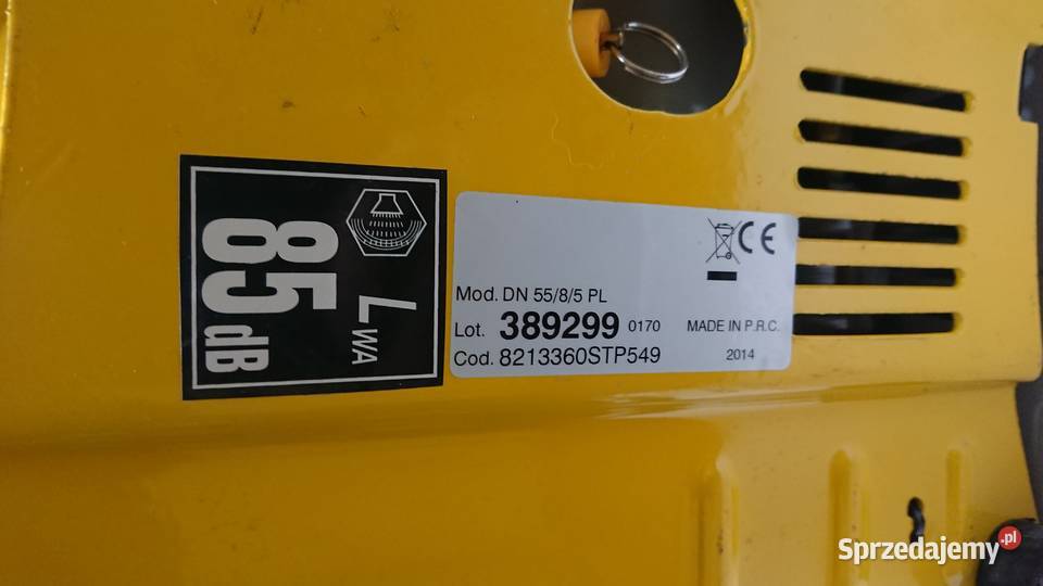 Kompresor bezolejowy stanley DN 5585 5L używany Dom i Ogród Szczecin