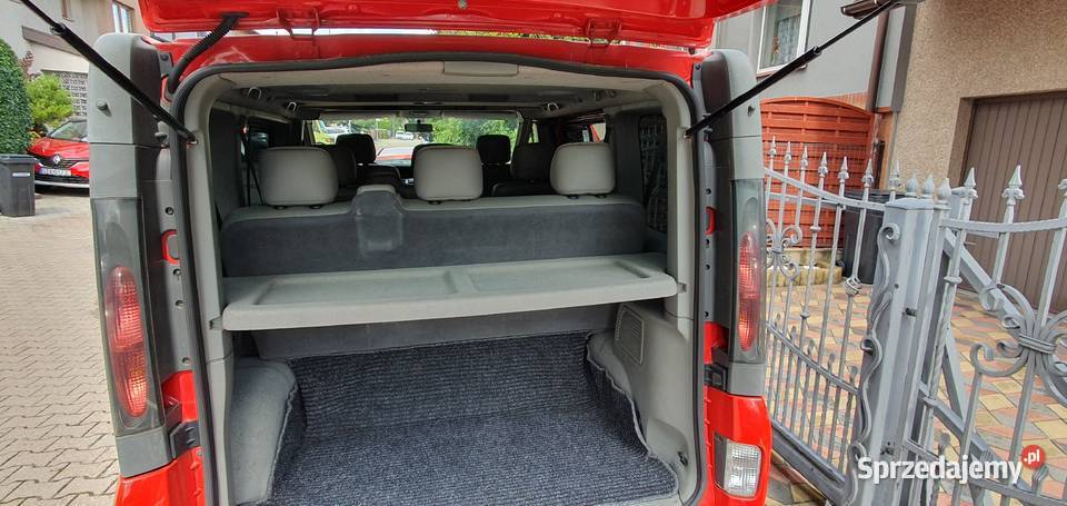 Renault Trafic Passenger 8 osób 19 DCI kurtyny powietrzne sprzedam