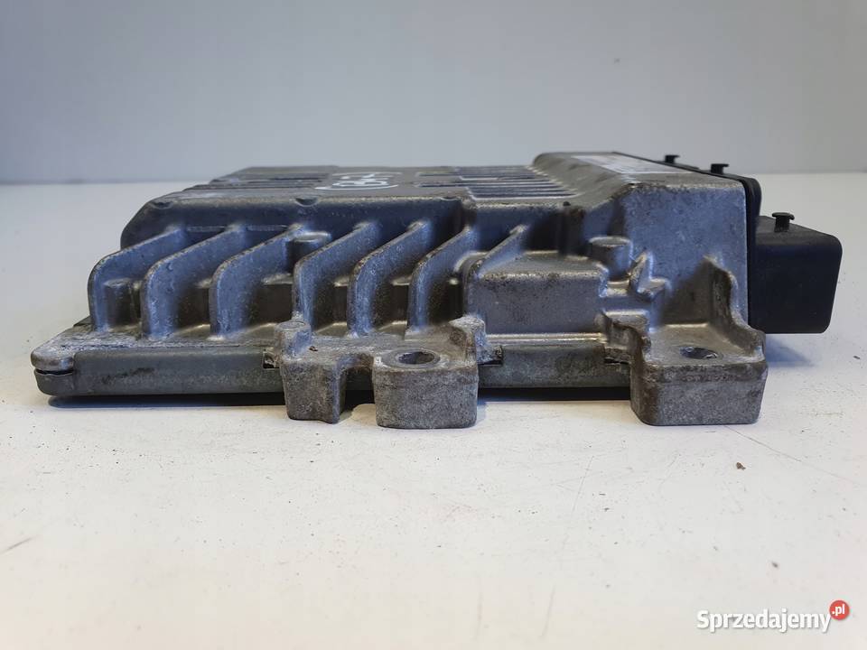 Volvo S60 II 16 D2 STEROWNIK SILNIKA komputer Chełm