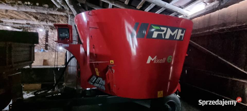 Wóz paszowy RMH Mixell 6 Grajewo