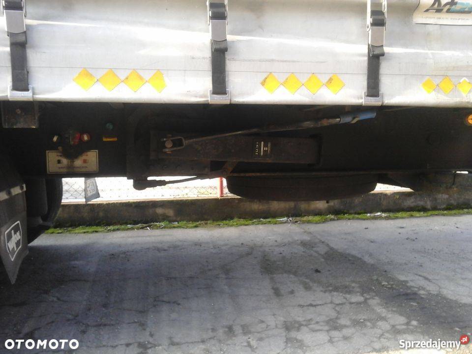 Naczepa MEGA Van Hool 3B2011 2004 r 9 000 PLN Rok produkcji 2004 Pniewy