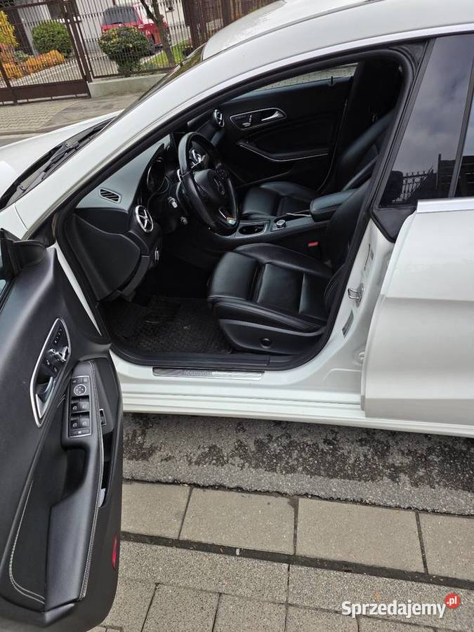 Mercedes CLA 20b Radom