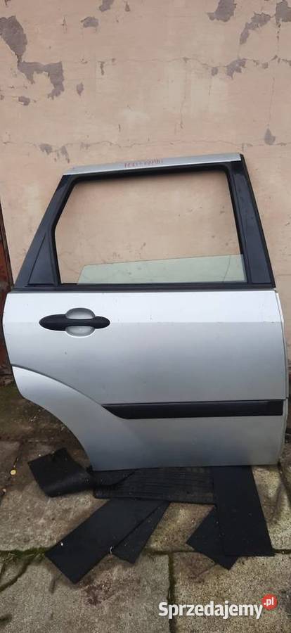 Drzwi prawy tył Ford Focus kombi Mk 1 Szczecin
