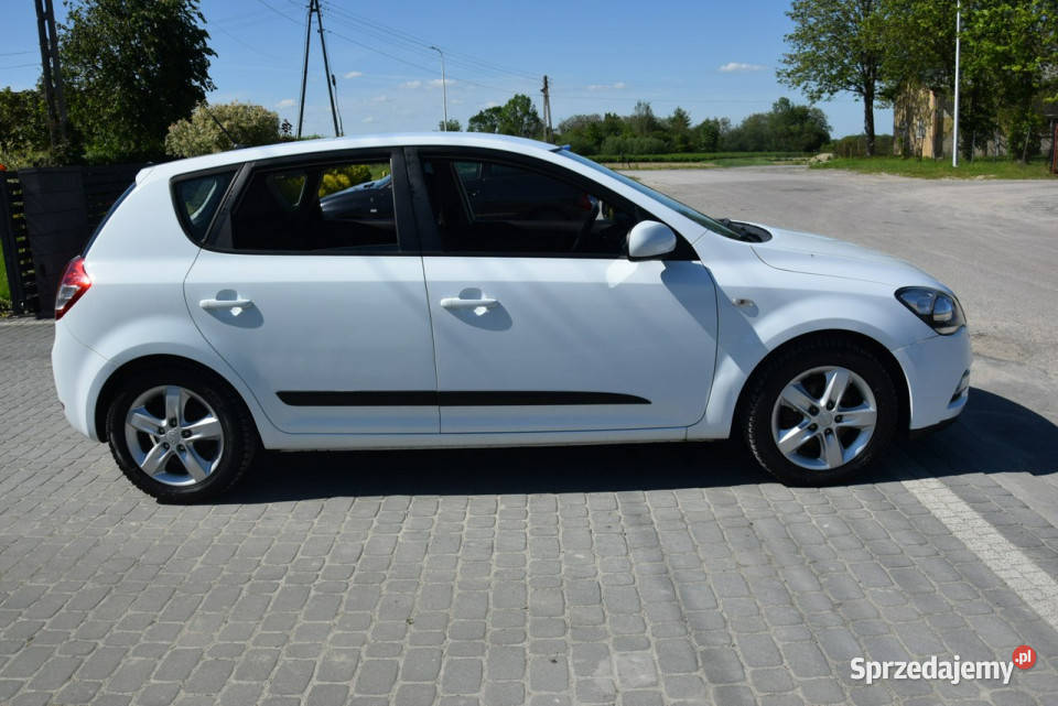 Kia Ceed 14B 2012r Navi Kamera 141 Stan I 20 garażowany Samochody osobowe podkarpackie Majdan Sieniawski
