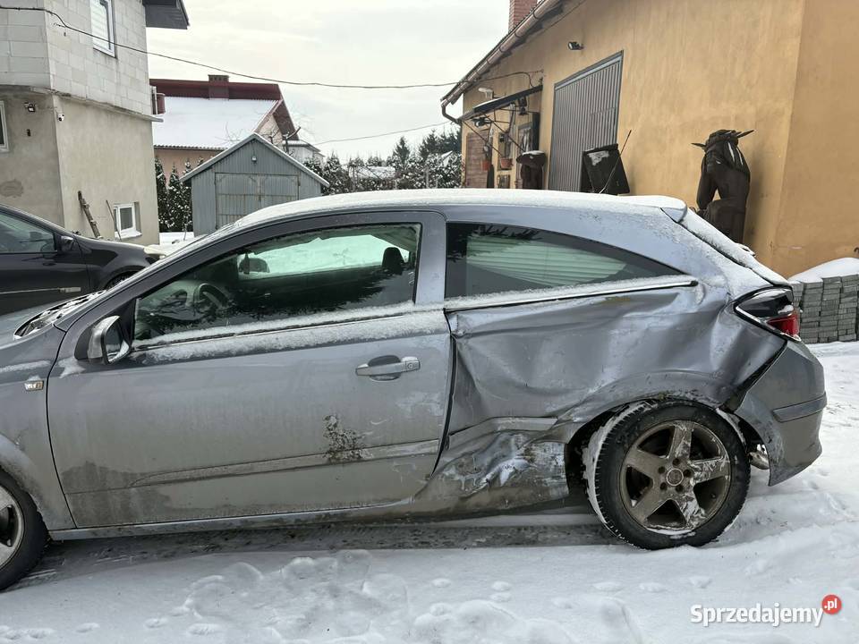 sprzedam Opla Astra H 20 turbo benzyna 170 Rok produkcji 2005 podkarpackie