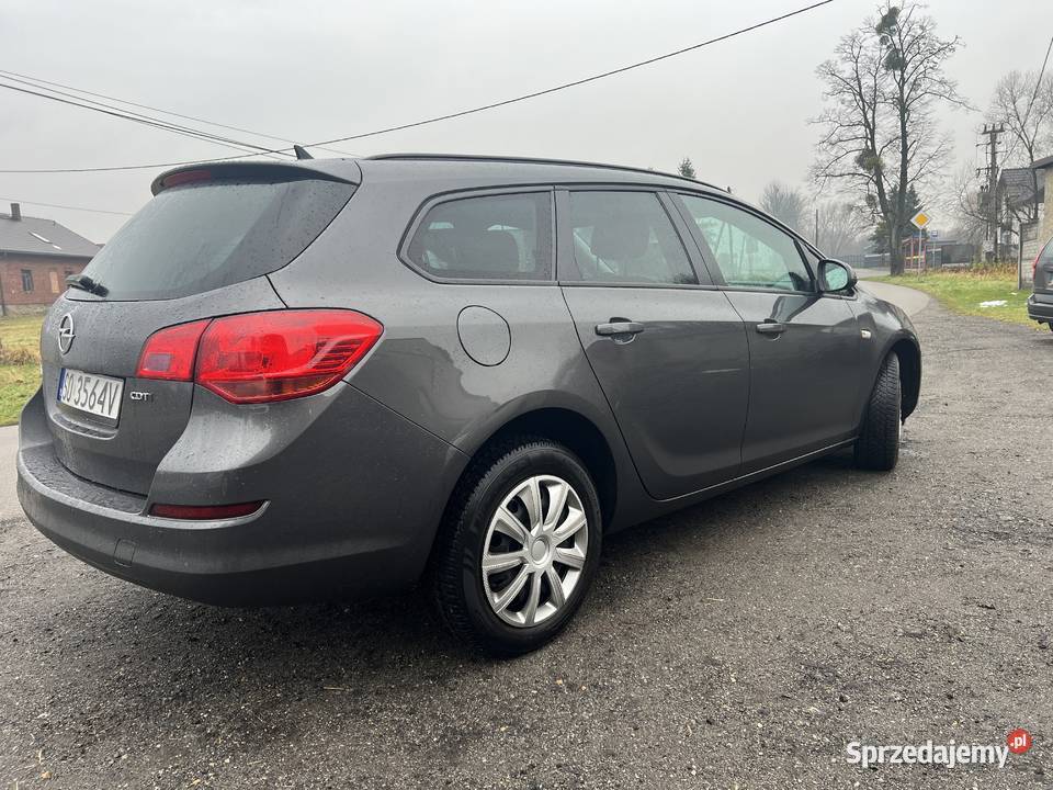 Opel Astra 17 diesel 2012 moc 110 sprowadzony Zamość