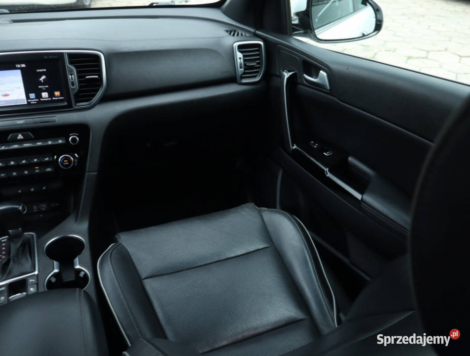 Kia Sportage 17 CRDi przyciemniane szyby