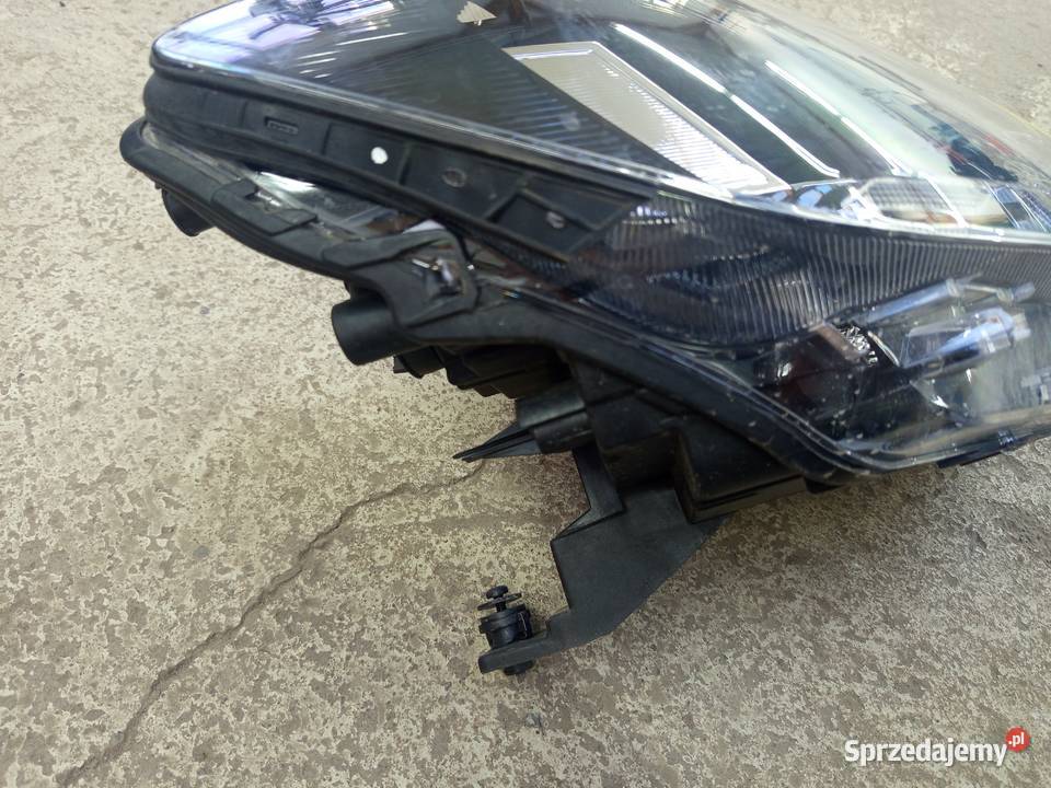 Reflektor prawy VW caddy 20 roku orginalny podkarpackie Rzeszów