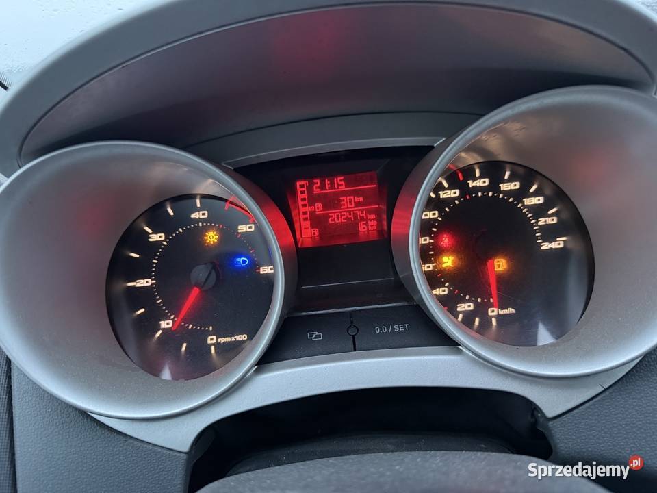 Seat Ibiza 16tdi 2009r Zielenice